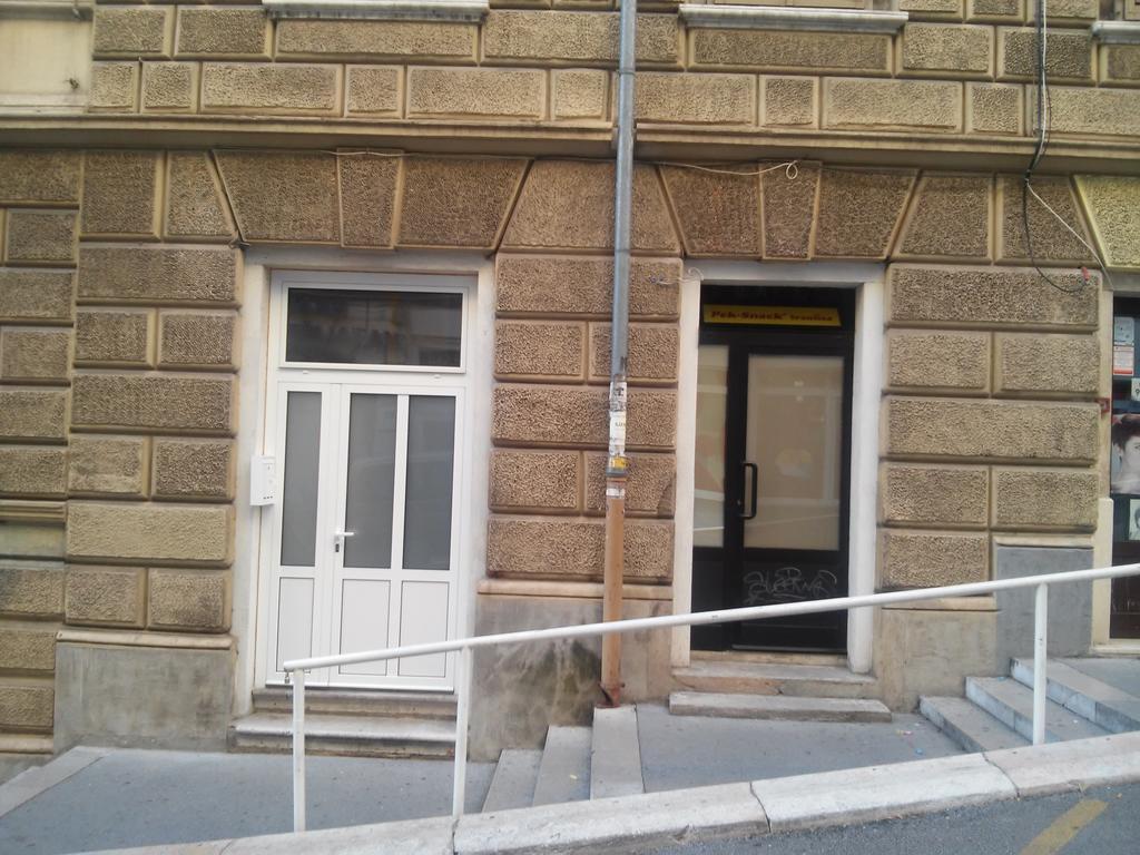 Apartment Centar Rijeka Exteriör bild